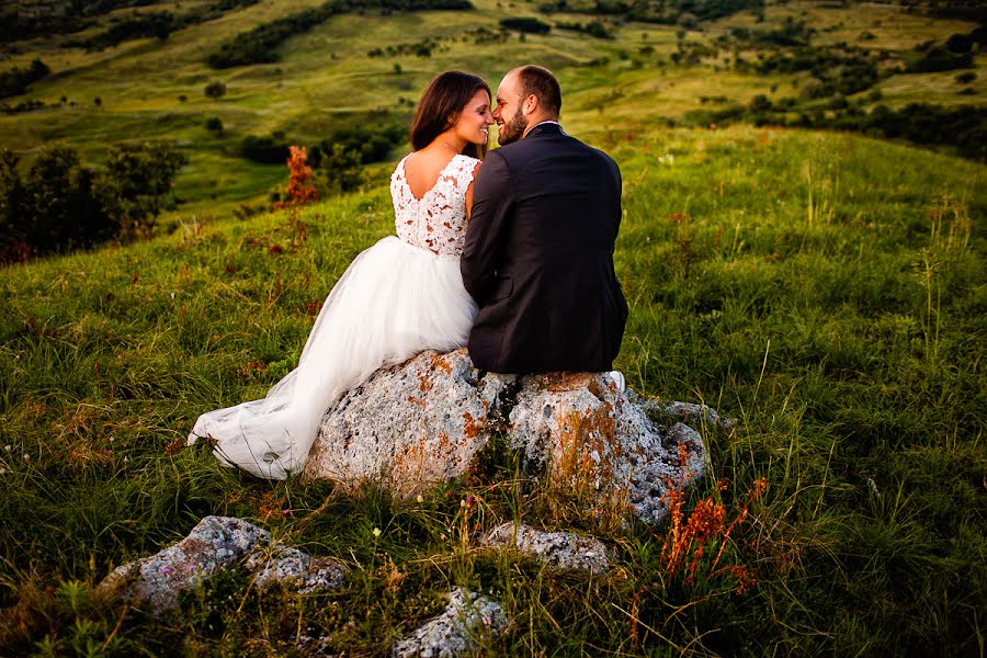 Svadobný fotograf Vali Matei (matei). Fotografia publikovaná 13. novembra 2015