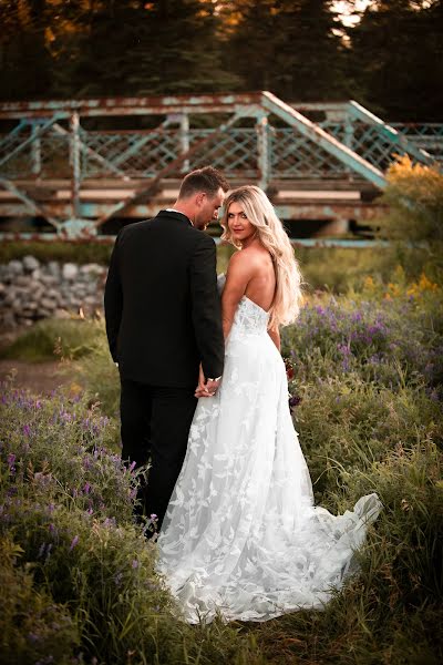 Fotógrafo de casamento Kaley Hewitt (briarrosephoto). Foto de 12 de junho 2023