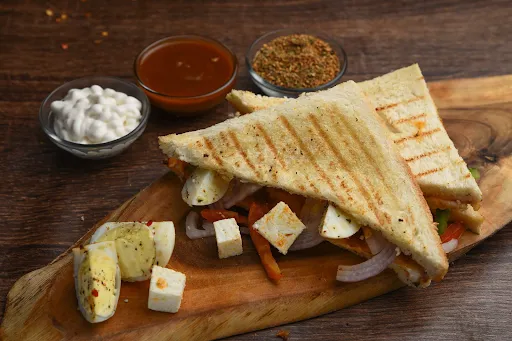 Egg Paneer Sandwich