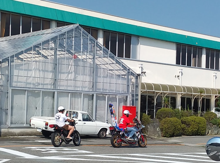 RX-7のちびっ子旧車かい？・マー坊・幼なじみや同級生・似た者同士に関するカスタム事例の投稿画像3枚目