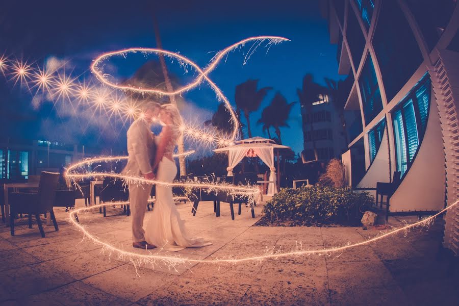 Fotografo di matrimoni Carlos Osorio (osorio). Foto del 22 giugno 2017