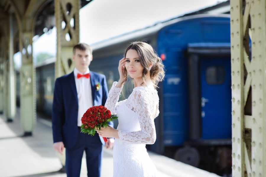 Fotógrafo de casamento Denis Gusev (denche). Foto de 28 de agosto 2017