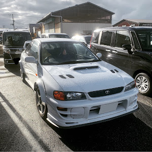 インプレッサ WRX STI GC8