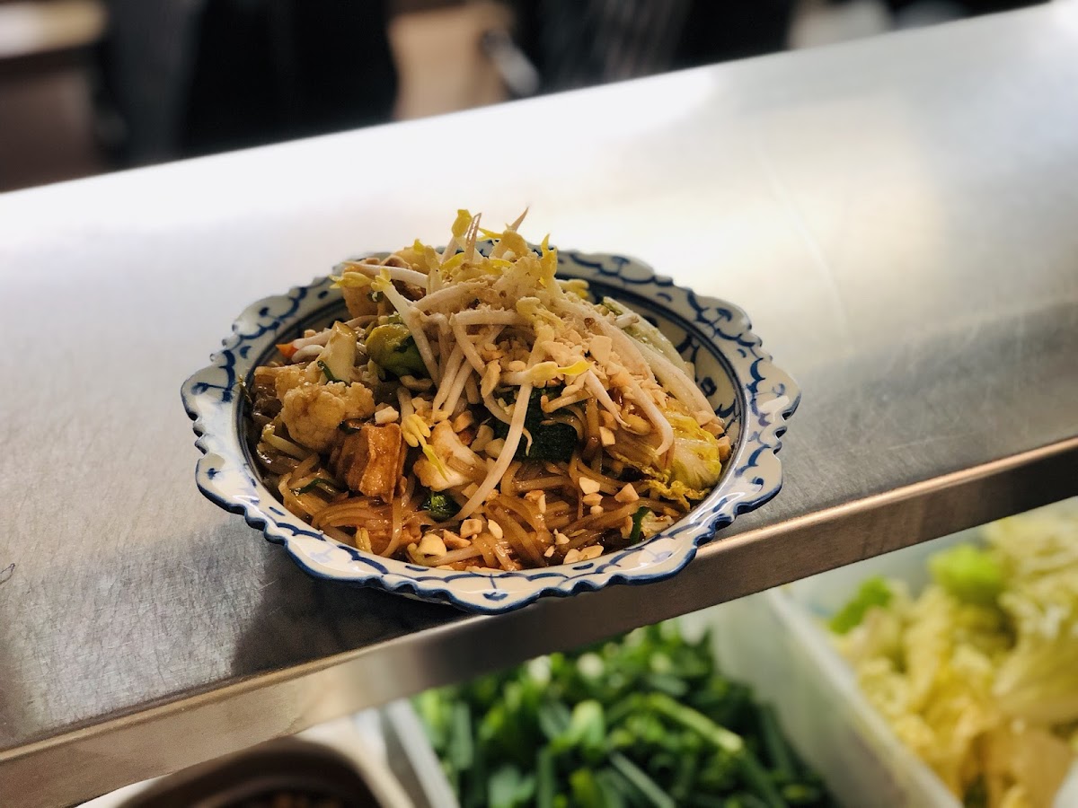 Vegetarian Pad Thai Noodles