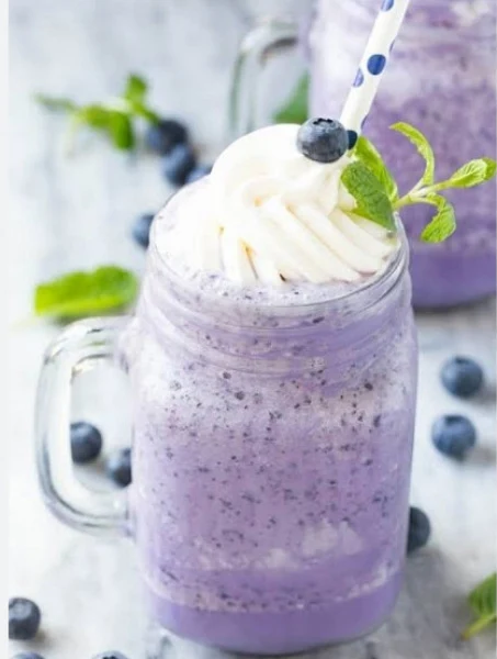 Blueberry Cheesecake Shake