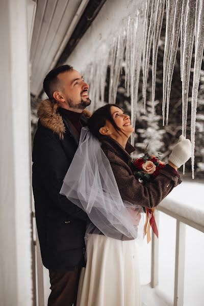 Fotografo di matrimoni Elena Voroba (lenavoroba). Foto del 15 dicembre 2022