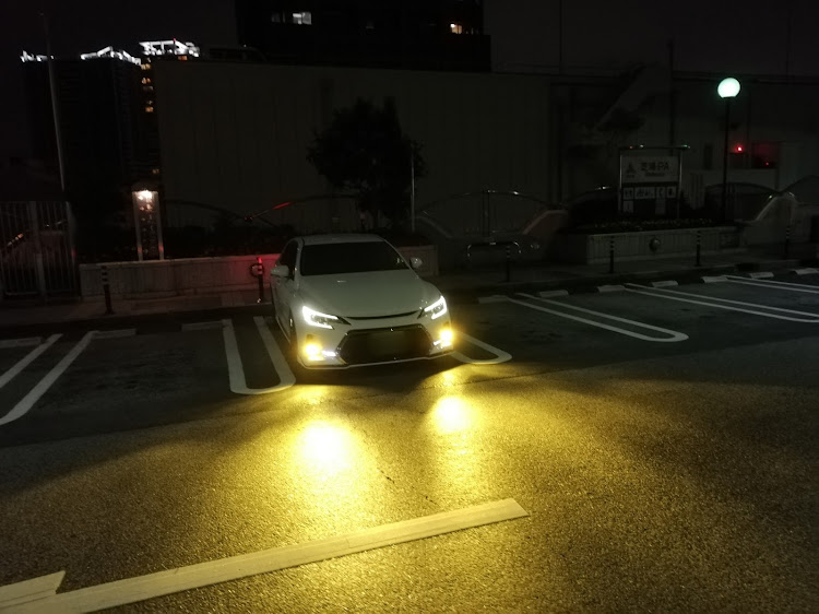マークXの夜ドライブ・首都高に関するカスタム事例の投稿画像1枚目