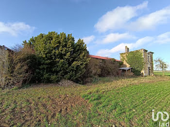 maison à Saint-Jean-de-Sauves (86)