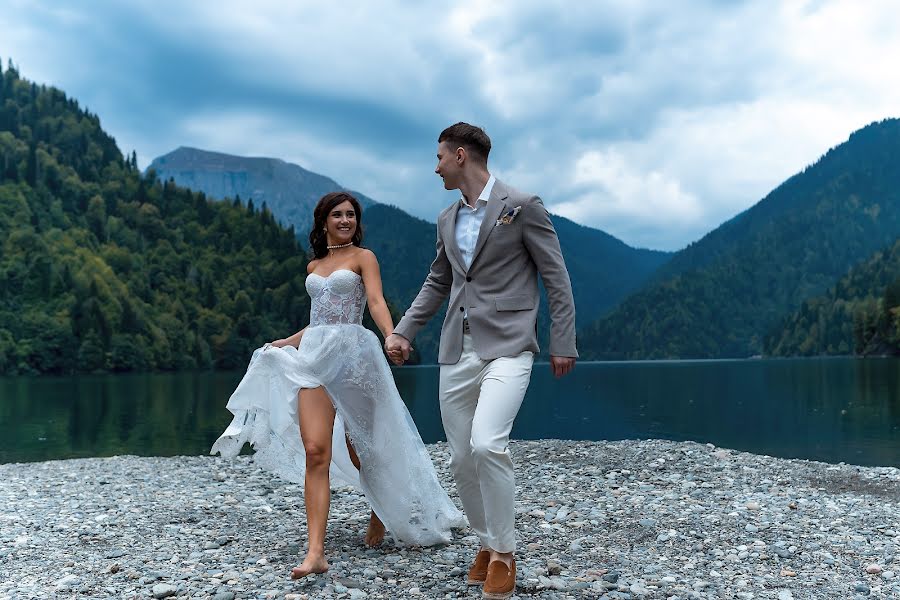 Fotógrafo de bodas Elena Babinceva (comilfo19). Foto del 2 de octubre 2021