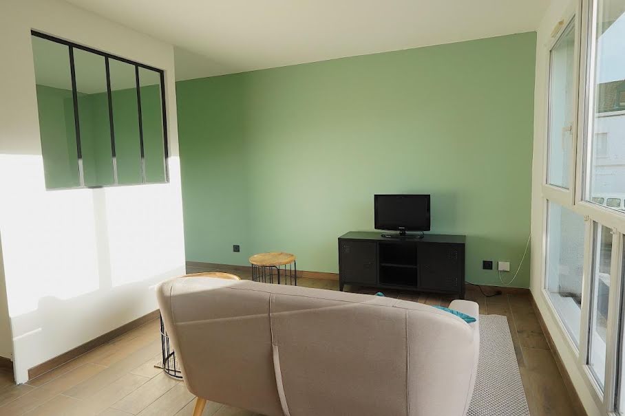 Location  appartement 2 pièces 30 m² à Amiens (80000), 590 €