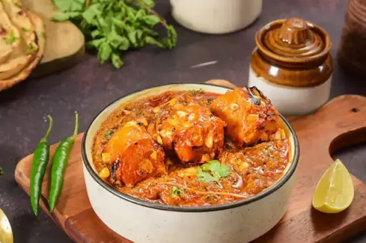 Soya Chaap Butter Masala