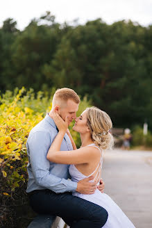 Fotógrafo de casamento Dasha Trubicyna (daloryfoto). Foto de 8 de setembro 2019