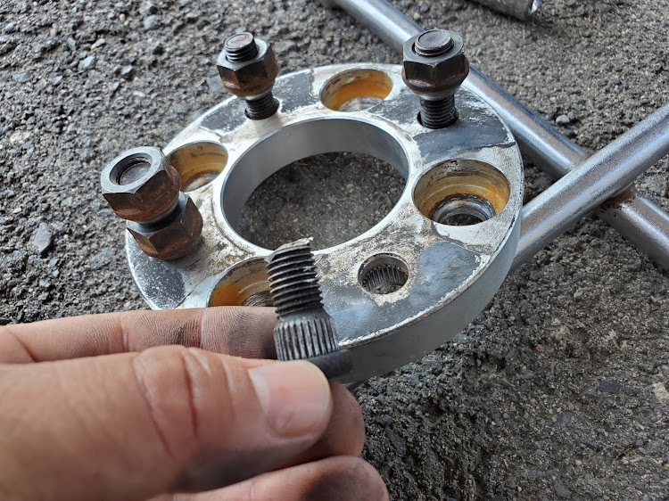 ムーヴコンテの5884factory・DIY・洗車・ホイール交換・ファンキーゴーストに関するカスタム事例の投稿画像7枚目