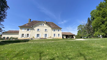 château à Chimilin (38)