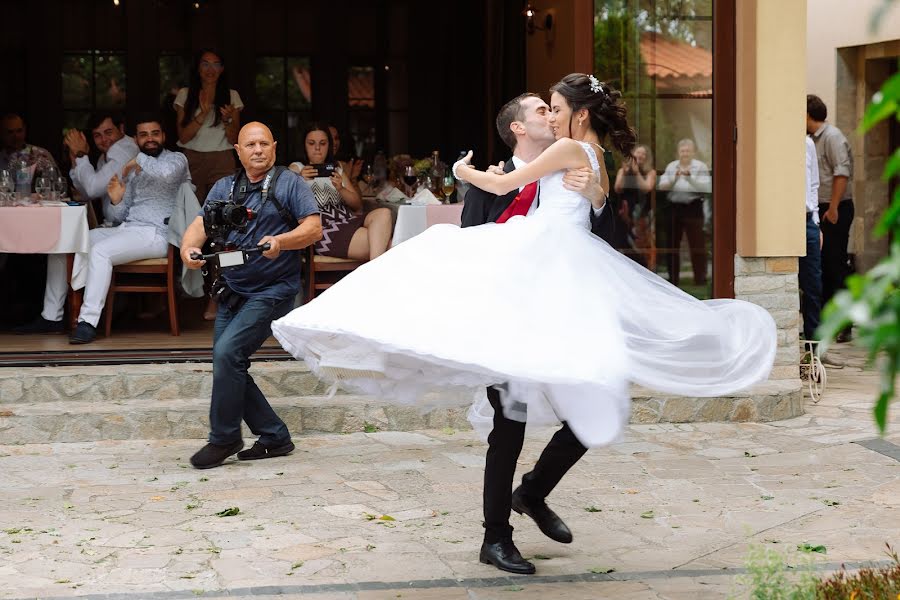 Fotógrafo de casamento Metodiy Plachkov (miff). Foto de 1 de agosto 2021