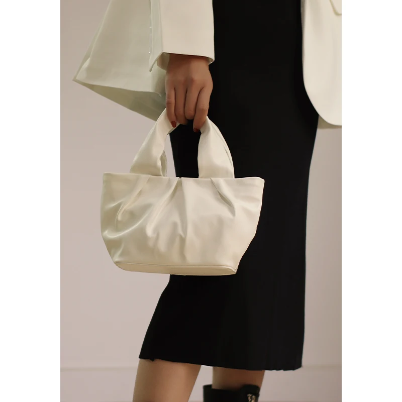 Nova bolsa feminina primavera verão, bolsa de ombro e transversal, moderna e estilosa, ideal para diversas ocasiões, prática e charmosa.
