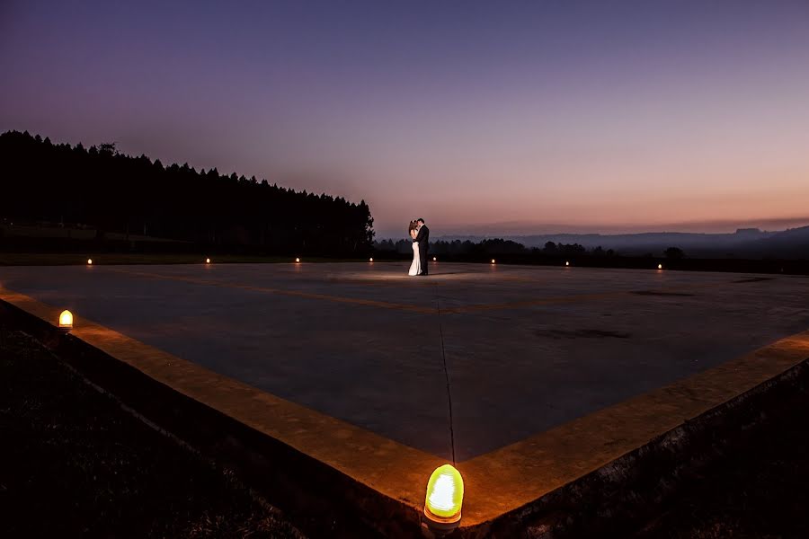 Fotógrafo de casamento Juliano Gil (julianogil). Foto de 4 de maio 2023