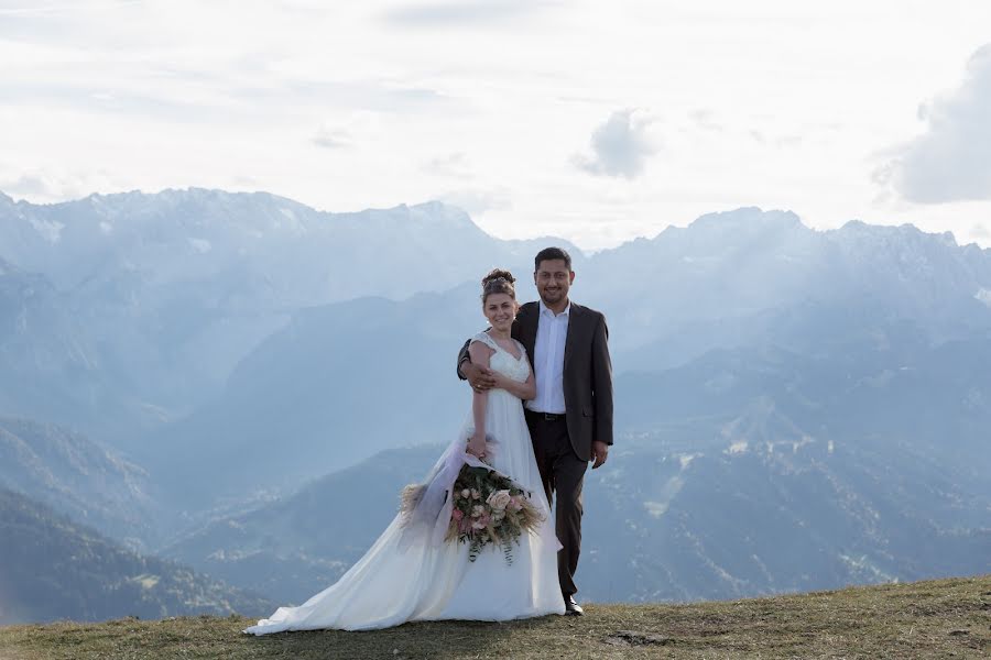 Nhiếp ảnh gia ảnh cưới Alyona Boiko (alyonaboiko). Ảnh của 28 tháng 12 2021
