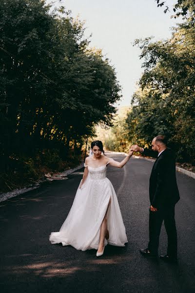 Fotografo di matrimoni Arshavir Baklachyan (arshobaklachyan). Foto del 28 agosto 2023