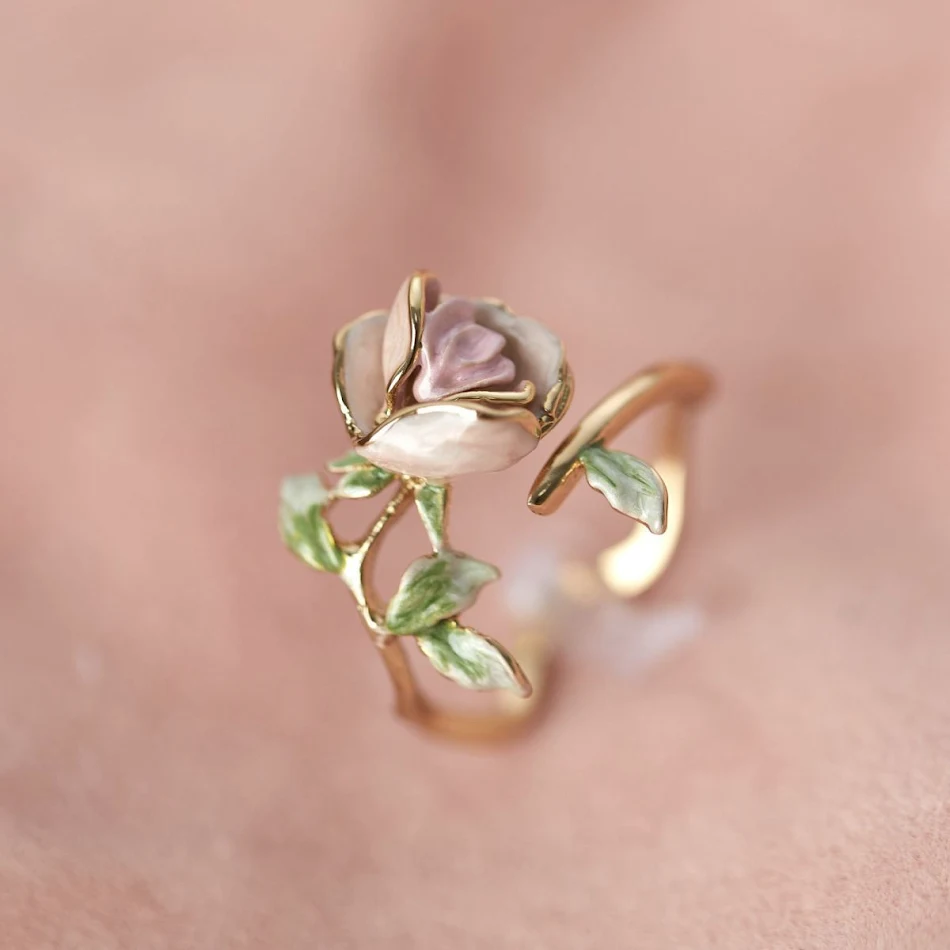Anillo de plata de ley S925 con esmalte goteado antiguo, exquisito. Elegancia y durabilidad para un toque de distinción en tu mano.