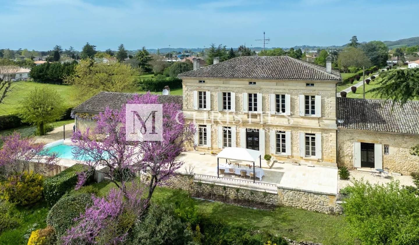 Propriété avec piscine Saint-Emilion