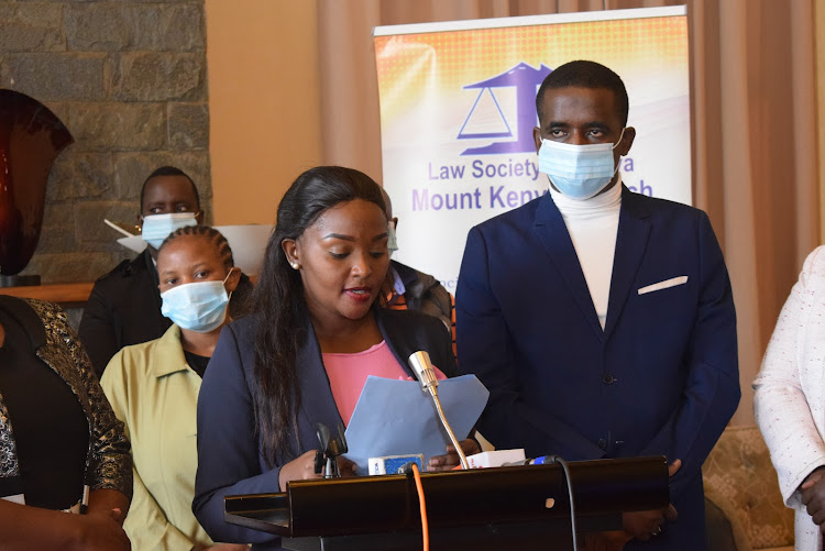 Law Society of Kenya Mt Kenya branch chairperson Lindah Kiome and other members during a press confrence in Meru on June 14