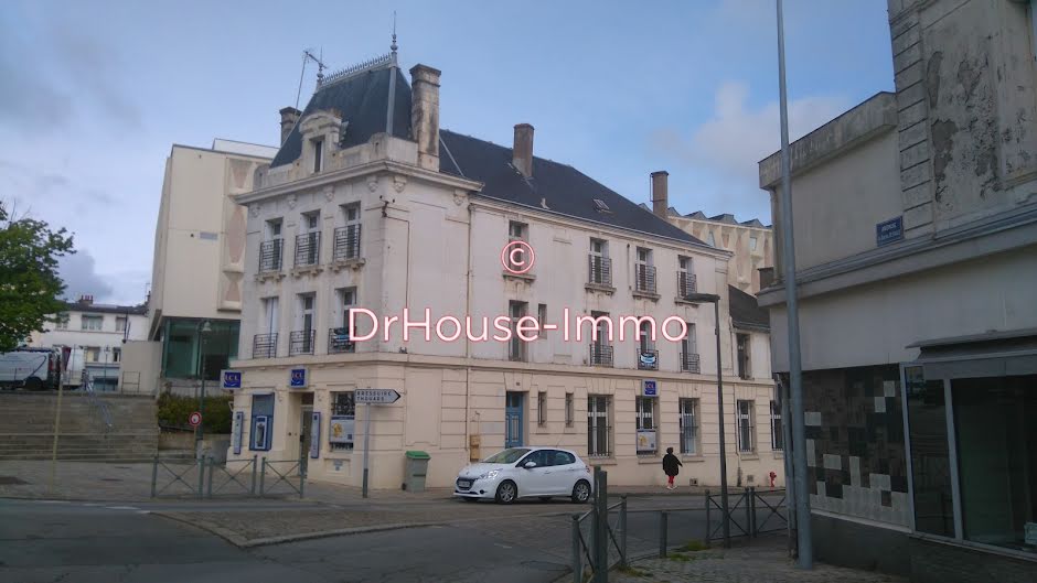 Vente maison 9 pièces 200 m² à Parthenay (79200), 160 000 €