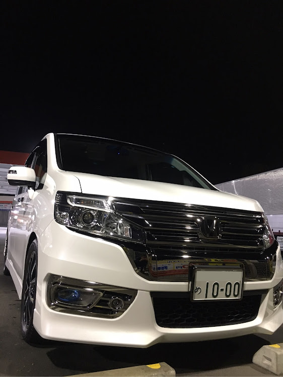 ステップワゴンスパーダの洗車に関するカスタム事例の投稿画像1枚目