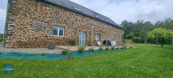 maison à Saint-Pierre-des-Landes (53)