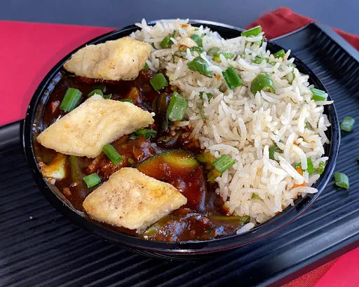 Veg Fried Rice With Paneer Hunan Gravy