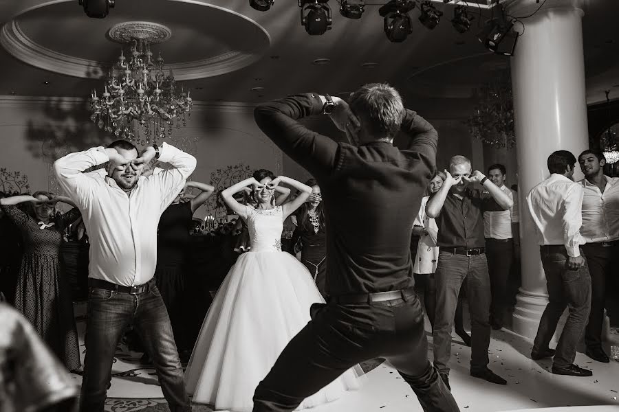 Fotografo di matrimoni Gennadiy Shpuntov (artfruits). Foto del 2 dicembre 2016