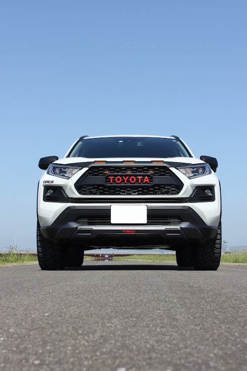 RAV4のいつもコメントいいねありがとうございます🙇・写活ニキ・お気に入り土手・GW・canon 60Dに関するカスタム事例の投稿画像1枚目
