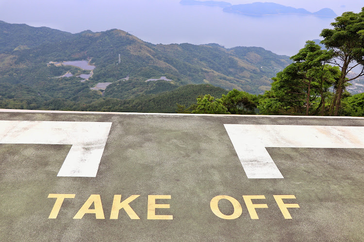タントカスタムの山登り・TAKE OFF・飛びます飛びます٩(ˊᗜˋ*)و・ベビーカー(;ﾟ∀ﾟ)=3ﾊｧﾊｧ・嵩山展望台に関するカスタム事例の投稿画像3枚目
