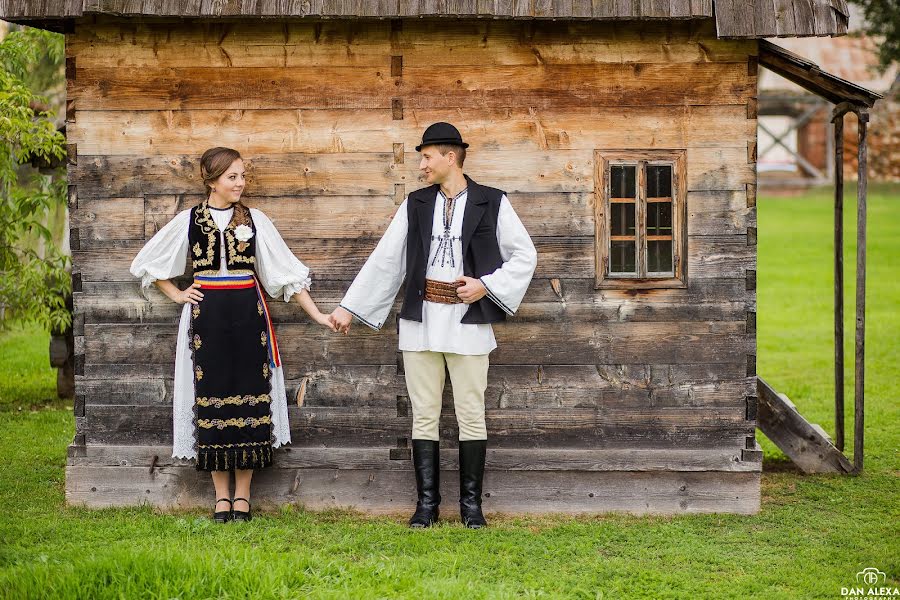 Fotógrafo de casamento Dan Alexa (danalexa). Foto de 12 de outubro 2015