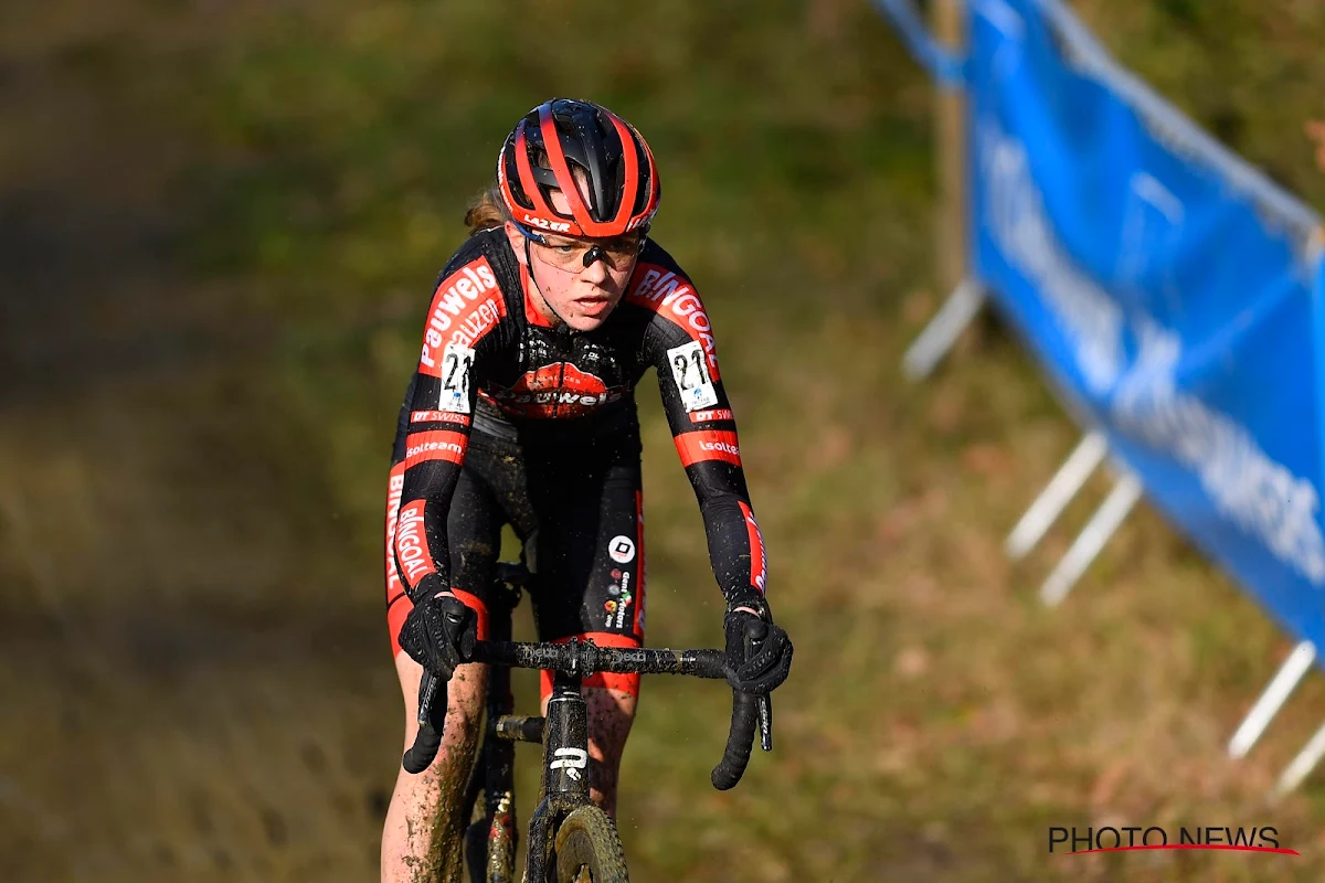 Fem van Empel wint haar droomcross op de Koppenberg en rijdt de concurrentie weg