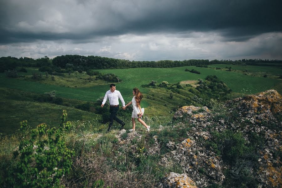 Wedding photographer Dmitriy Lavrov (lavrovdima). Photo of 24 July 2018