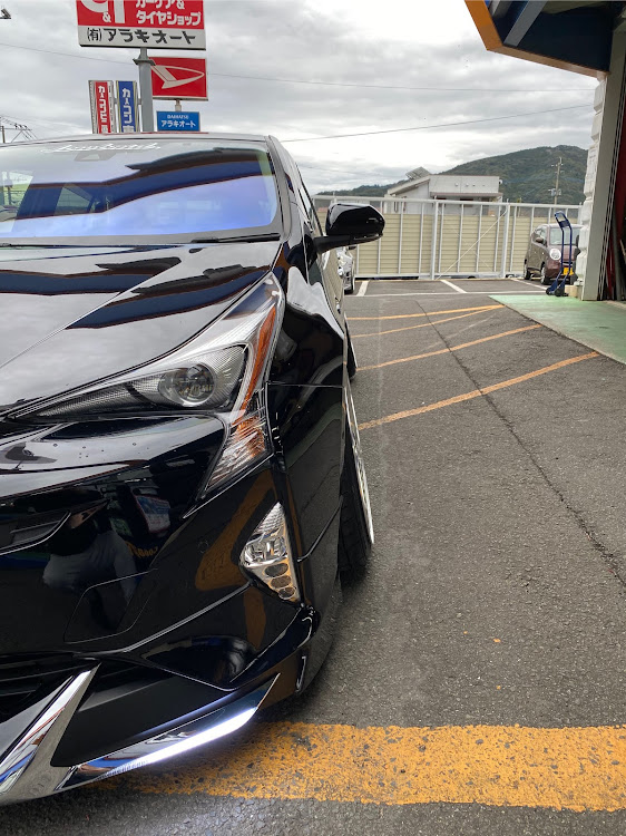 プリウスのプリウス50・仕様変更・workwheels・キャンバー・VS-XVに関するカスタム事例の投稿画像2枚目