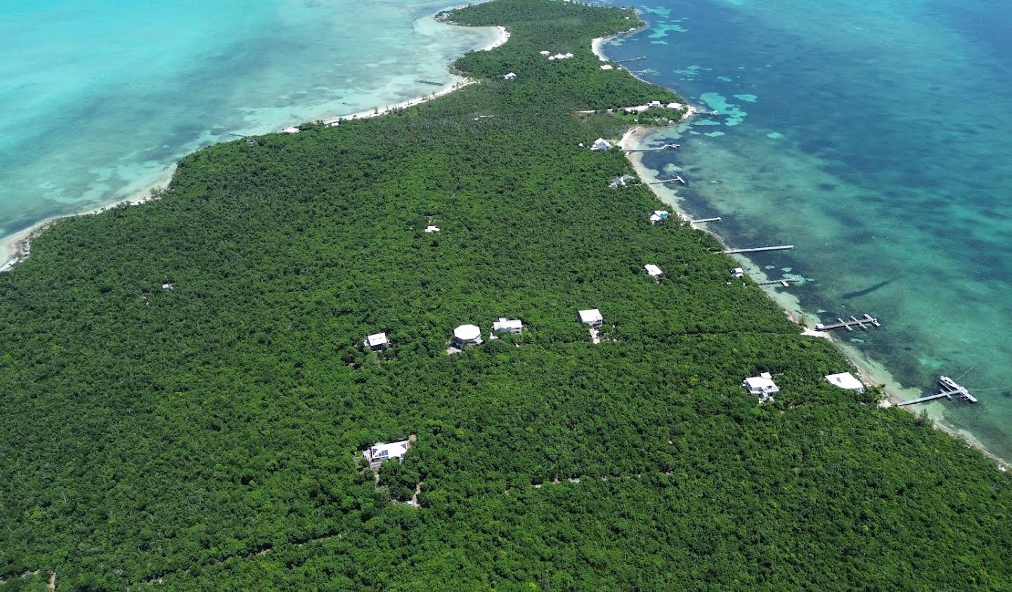 Land Elbow Cay