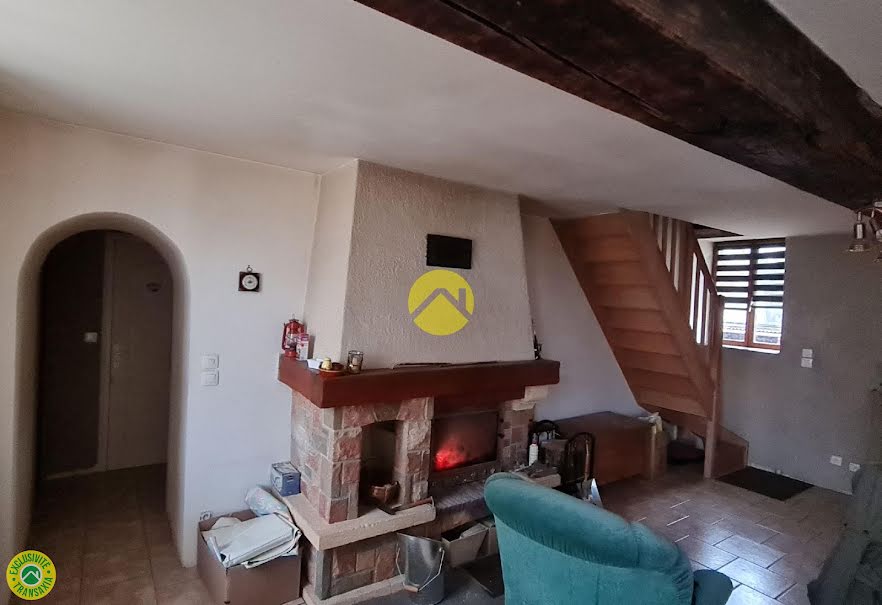 Vente maison 4 pièces 70 m² à Garigny (18140), 67 500 €