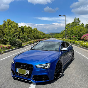 RS5 クーペ B8