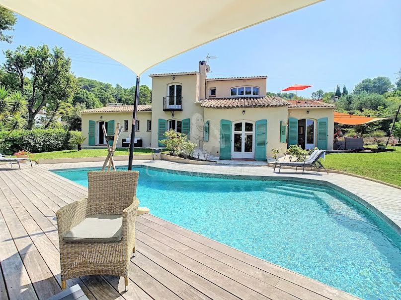 Vente villa 5 pièces 200 m² à Mougins (06250), 1 990 000 €