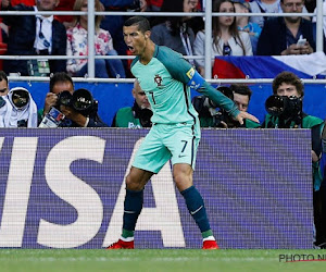 Cristiano Ronaldo doet zijn job en zo staat Portugal met één been in halve finale Confederations Cup (met beelden!)