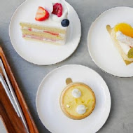 蜜柑。法式甜點。麵包。Citrus Pâtisserie Boulangerie