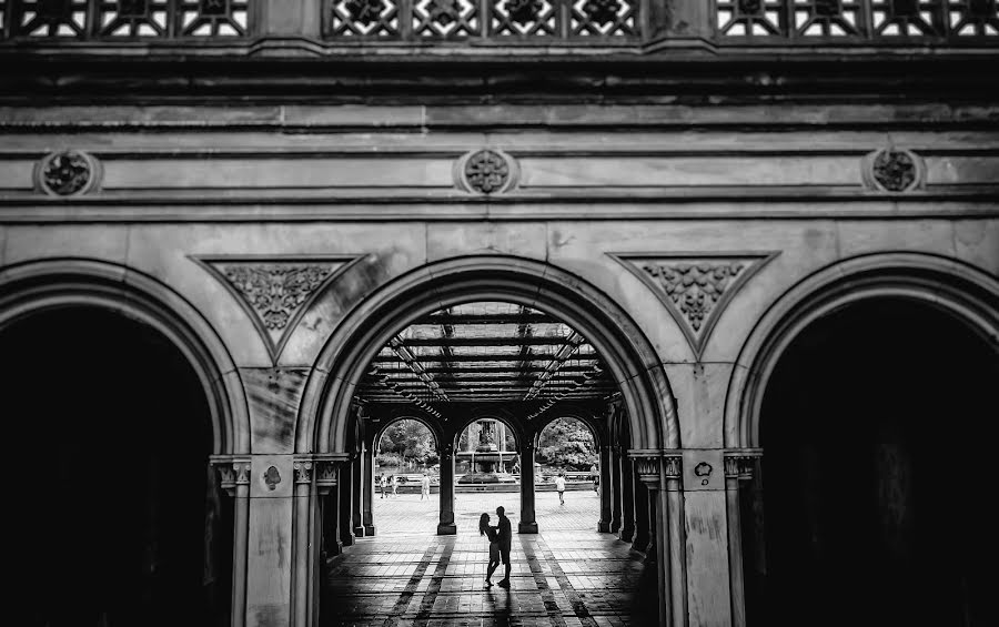 Fotógrafo de bodas Leaha Bourgeois (popography). Foto del 30 de marzo 2016