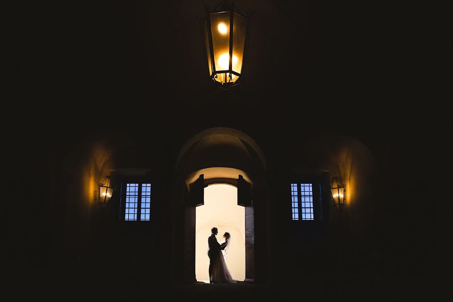 Fotografo di matrimoni Mirko Turatti (spbstudio). Foto del 2 maggio 2017