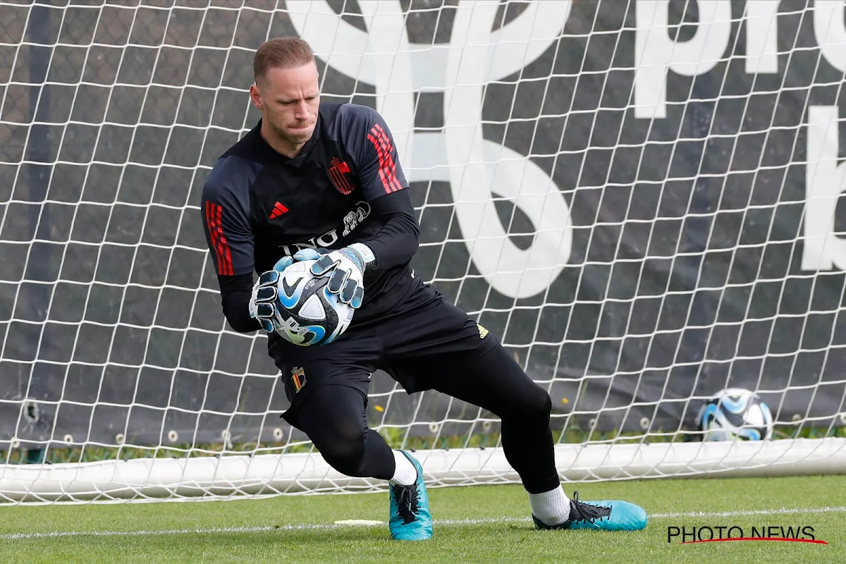 Fans van FC Strasbourg halen uit naar het bestuur na vertrek Matz Sels