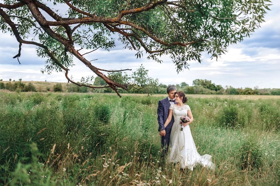 Fotografo di matrimoni Elena Tolubeeva (itzy). Foto del 22 giugno 2019