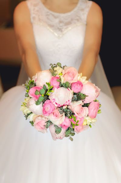 Fotógrafo de casamento Alesya Kotova (alesiakotova). Foto de 20 de março 2019