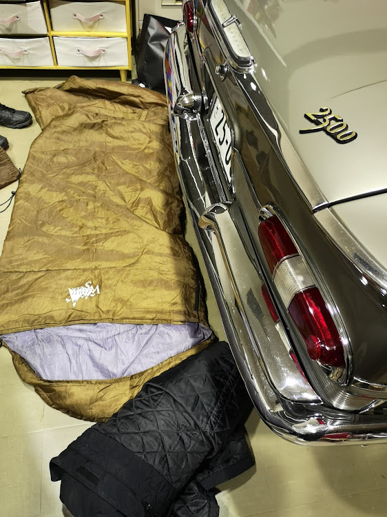 スターレットの24時間耐久忘年会に関するカスタム事例の投稿画像10枚目