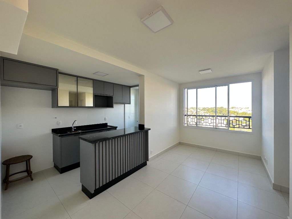 Apartamento com 2 dormitórios para alugar, 64 m² por R$ 2.653,00/mês - Conjunto Frei Eugênio - Uberaba/MG